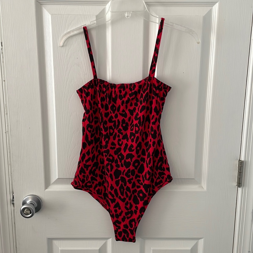 BooHoo tall leopard body suit